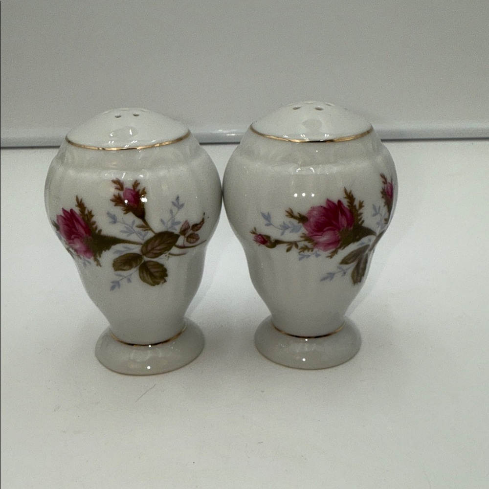 Royal Rose Fine China of Japan Elegant Floral Salt and Pepper Shakers